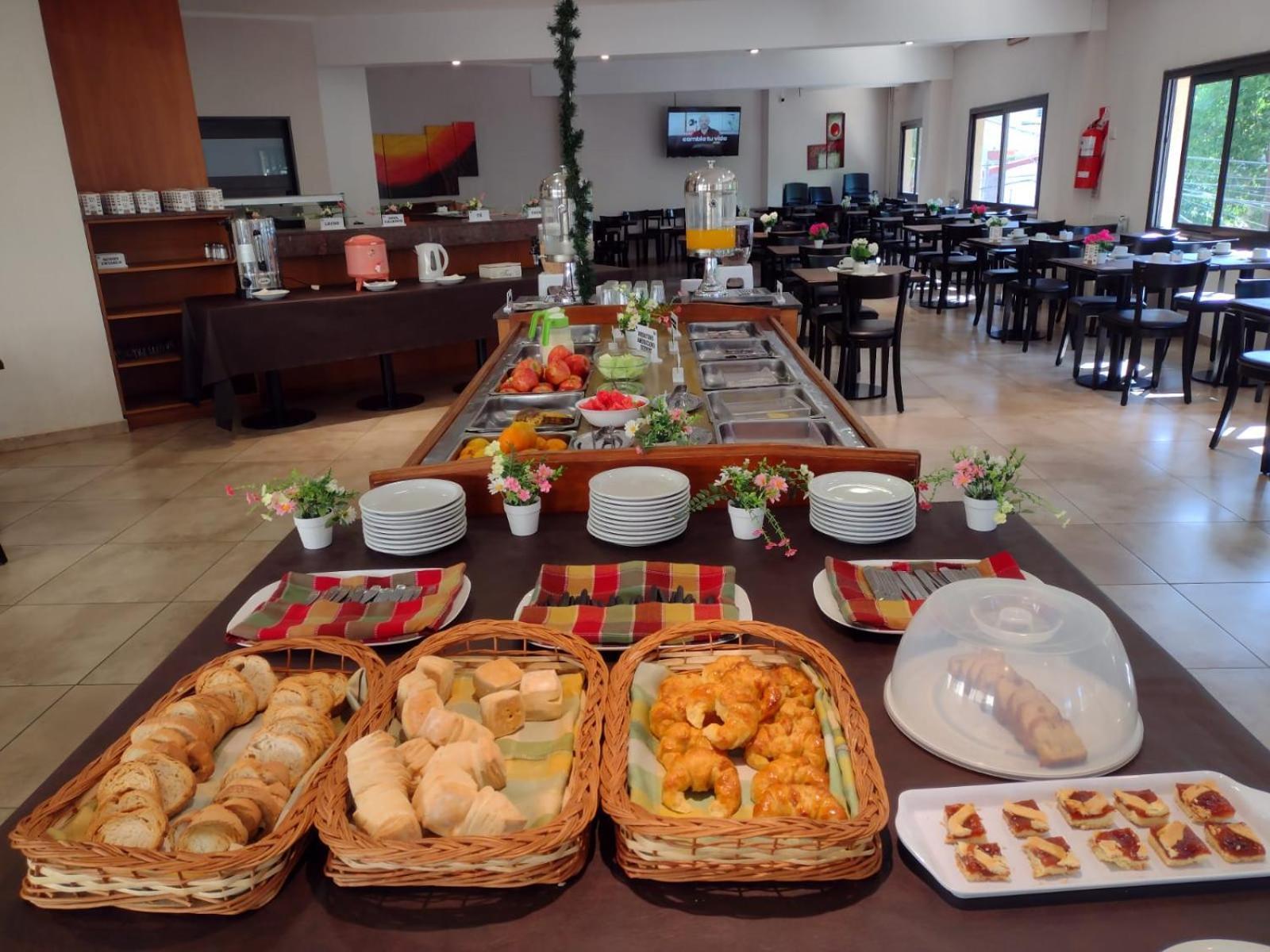 Hotel Hurlingham Villa Carlos Paz Zewnętrze zdjęcie